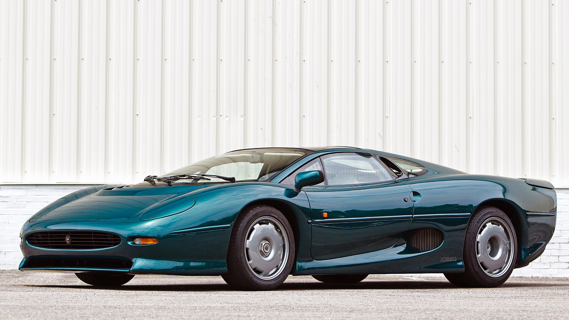 Jaguar XJ220 Gallery Supercars
