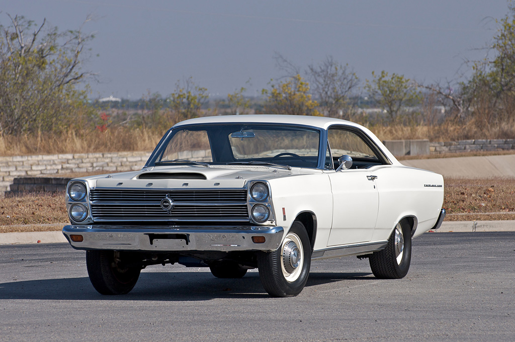 1966 ford fairlane model car