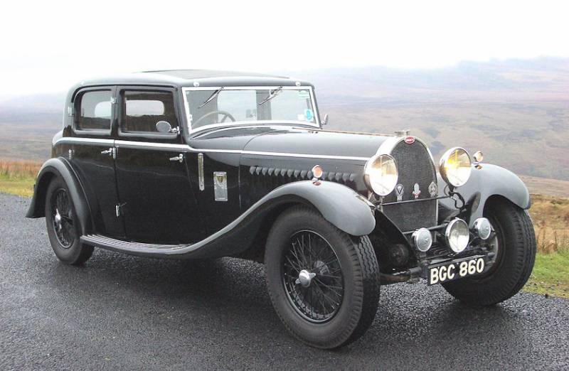 1930 Bugatti Type 46 Sport Sedan