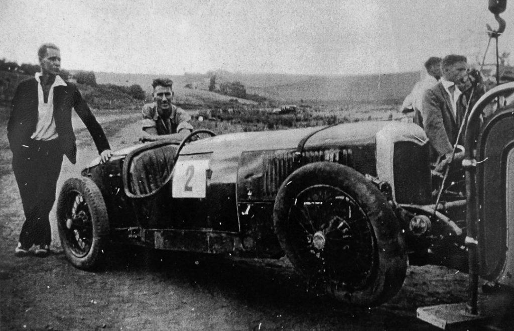 1930 Riley Brooklands - The Globetrotter