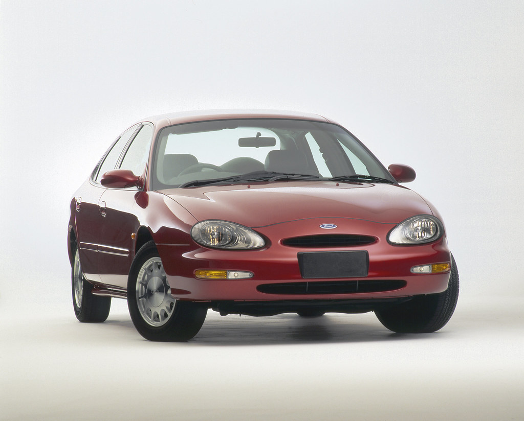 1996 Ford Taurus