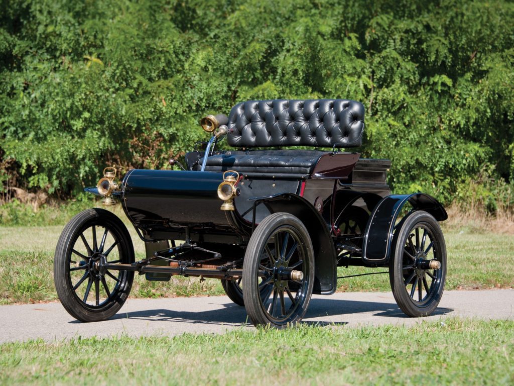 1905 Curved Dash Oldsmobile