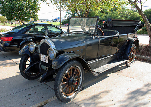 1921 Oldsmobile 43A Series Touring