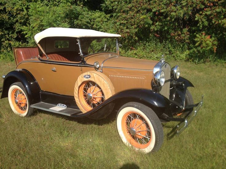 1931 Ford Model A Deluxe Roadster