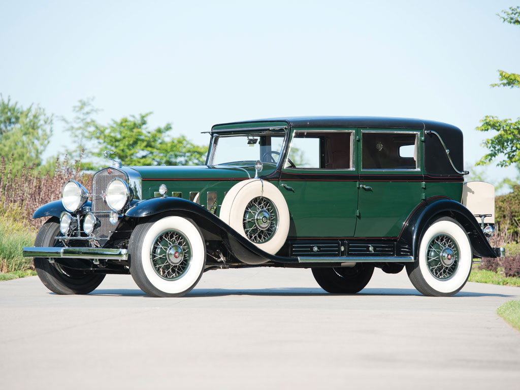 1930 Cadillac V16 Madame X Sedan Cabriolet