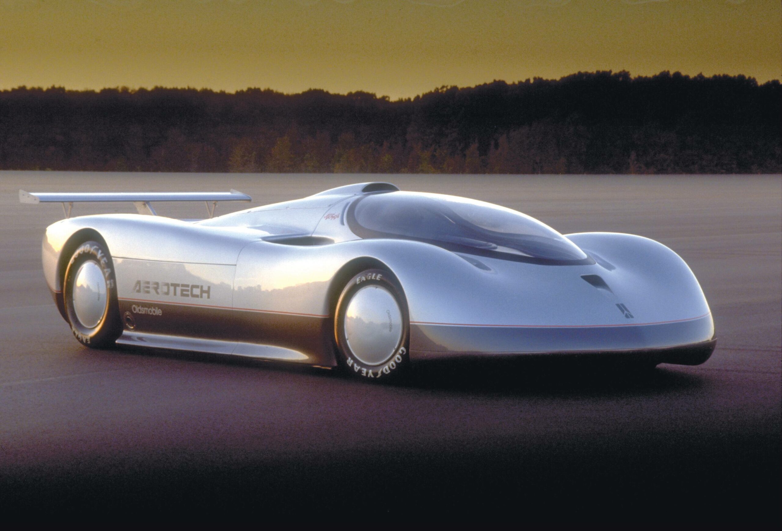 1987 Oldsmobile Aerotech ST