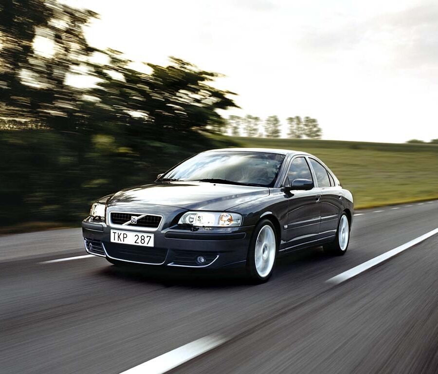 2003 Volvo S60 R