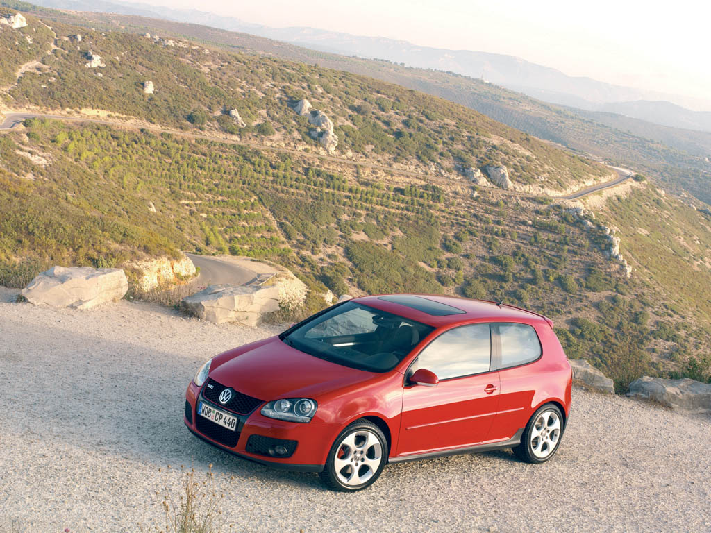 2005 Volkswagen Golf GTI