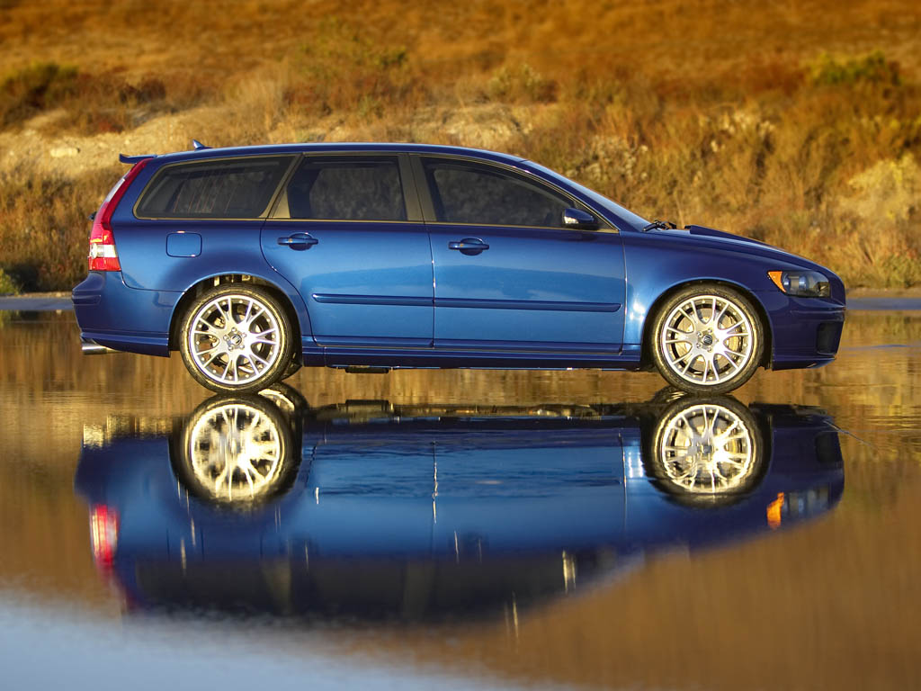 Сабвуфер volvo v50