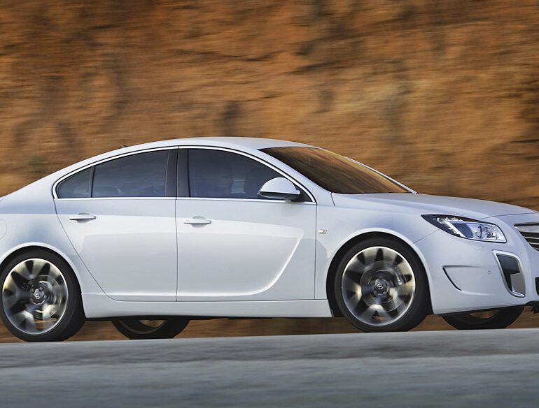 2009 Opel Insignia VXR