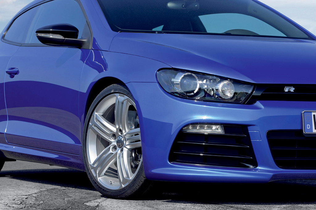 2010 Volkswagen Scirocco R