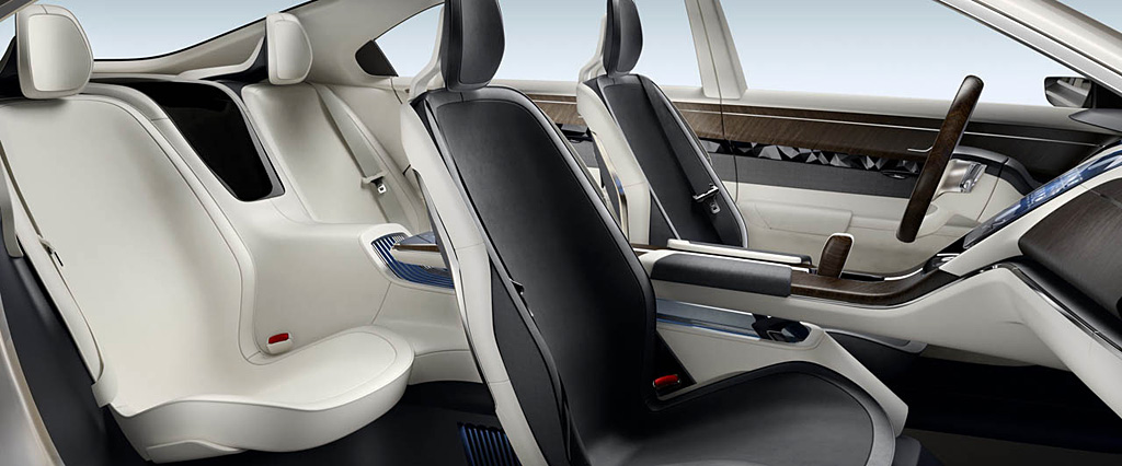 2011 Volvo Concept Universe