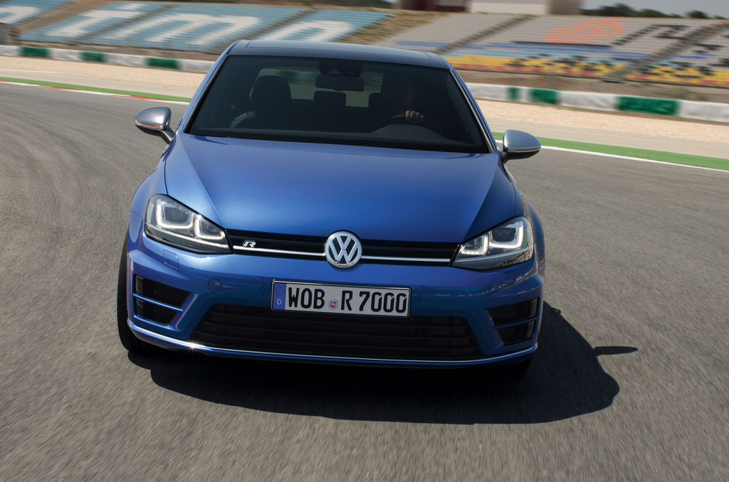 2014 Volkswagen Golf R