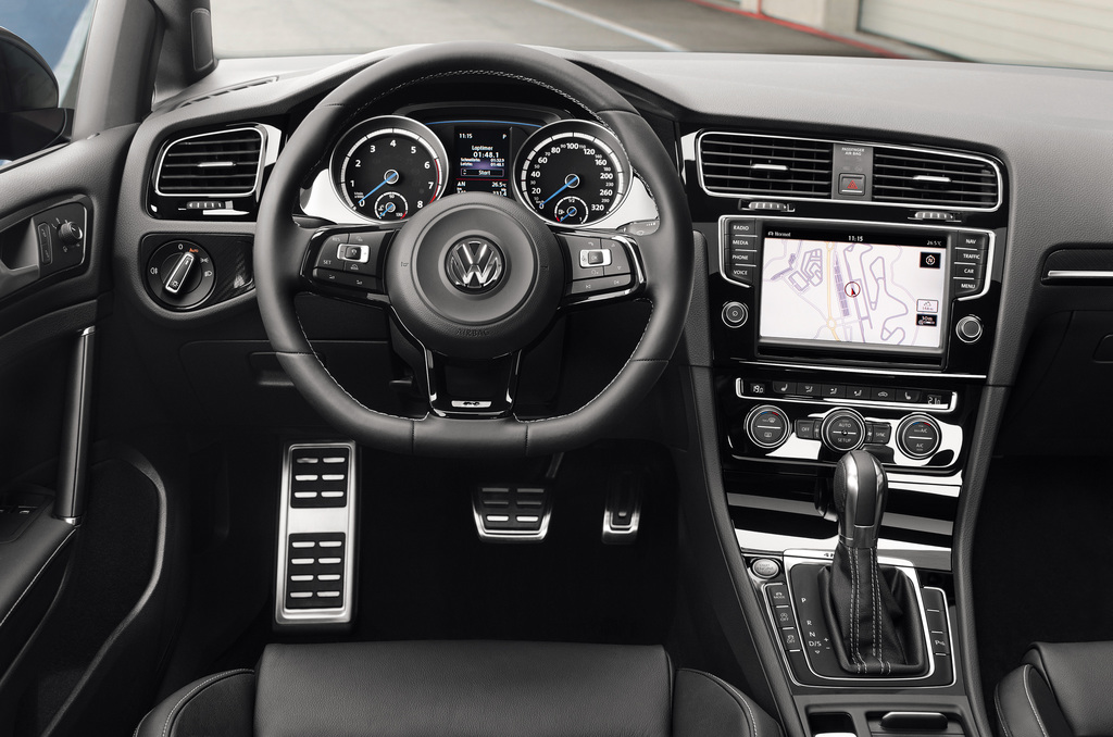 2014 Volkswagen Golf R