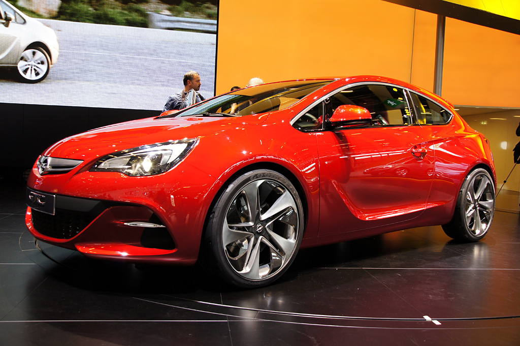 2010 Vauxhall GTC Paris Concept