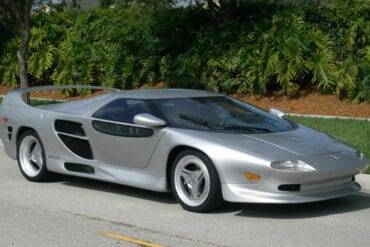 1996 Vector M12