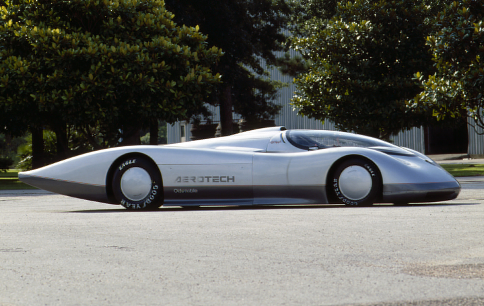 1987 Oldsmobile Aerotech ST