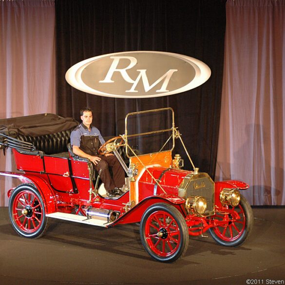 2011 St. John's Auction by RM