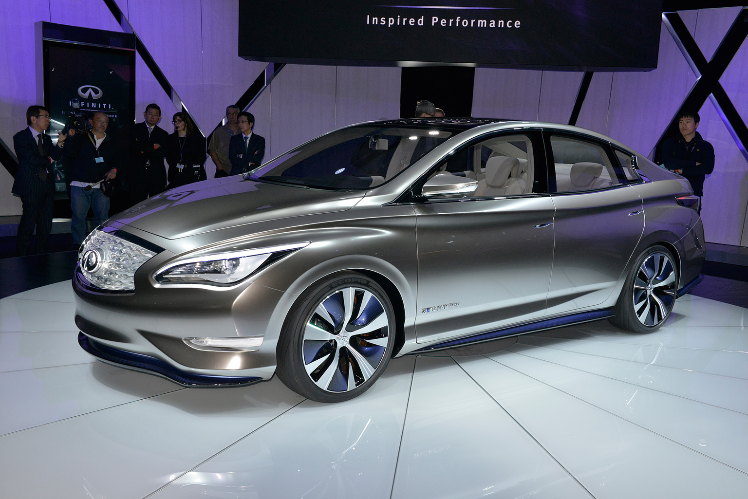 2012 Infiniti LE Concept