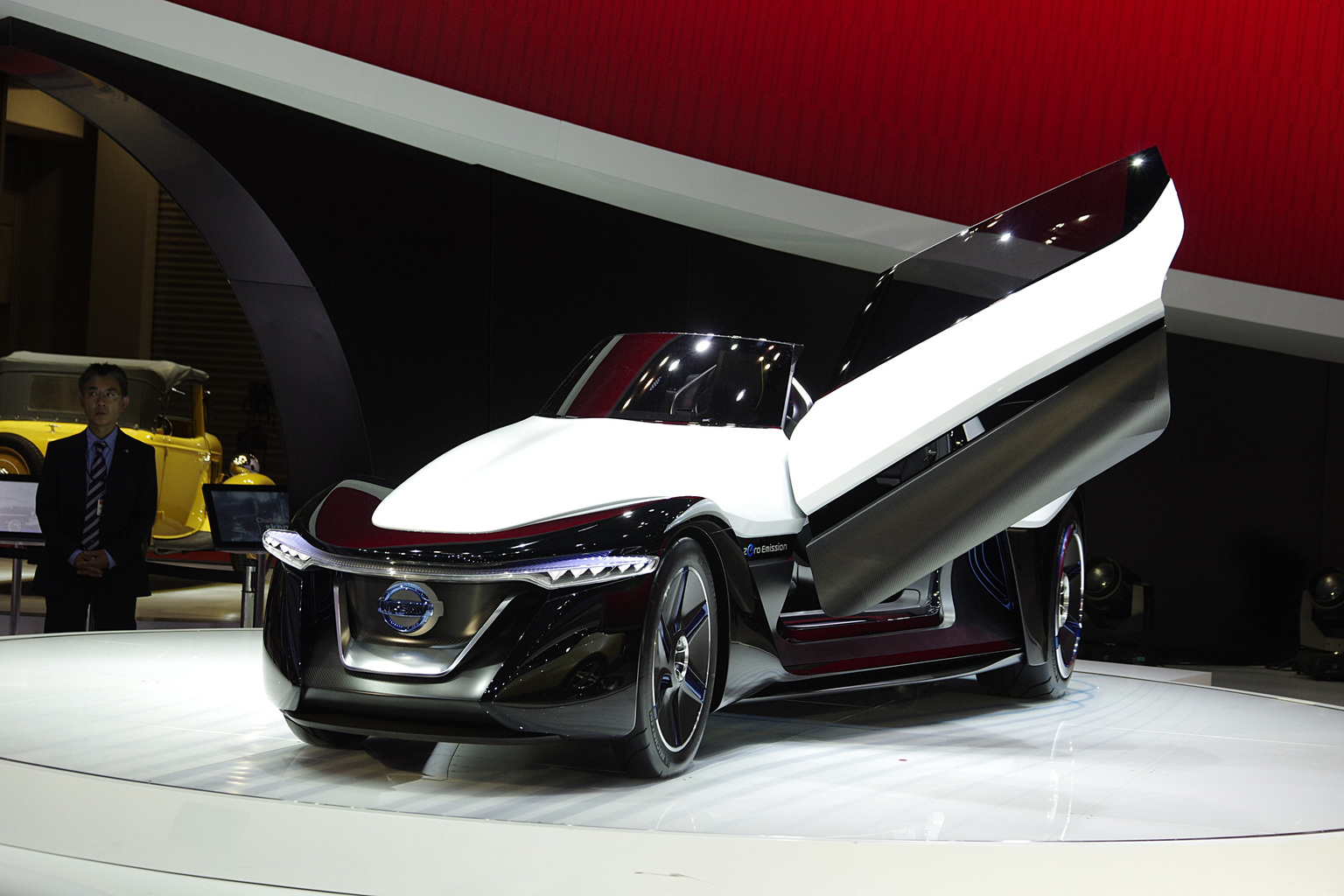 2013 Nissan BladeGlider