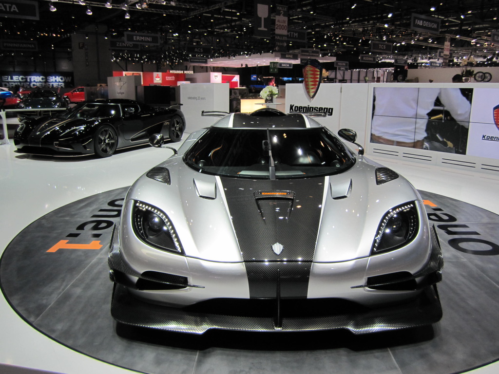 2014 Koenigsegg One:1 Gallery