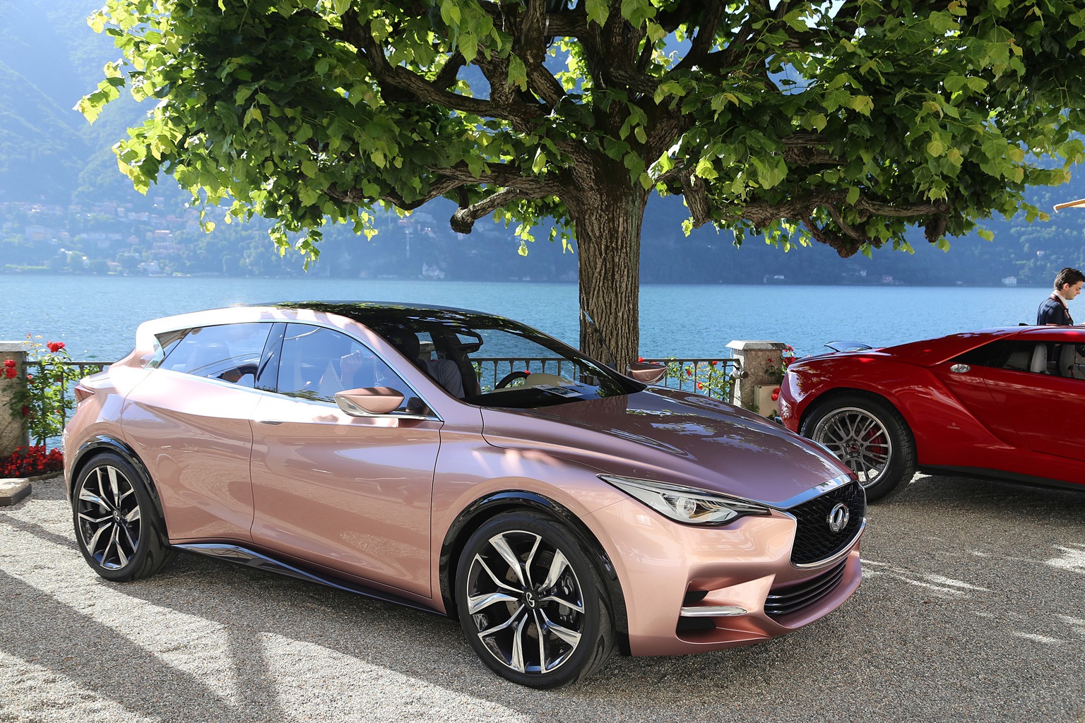 2013 Infiniti Q30 Concept