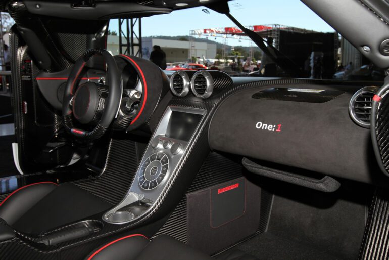 2014 Koenigsegg One:1 Gallery