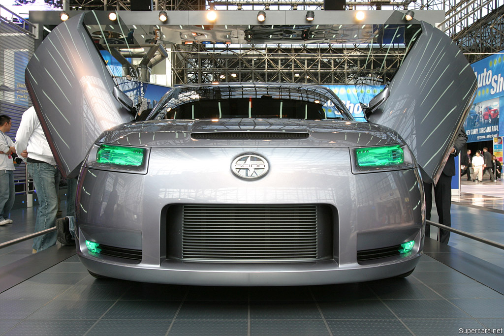 2006 New York Auto Show -8