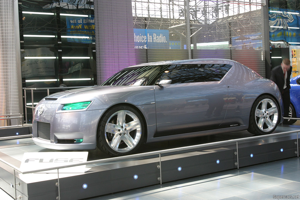 2006 New York Auto Show -8