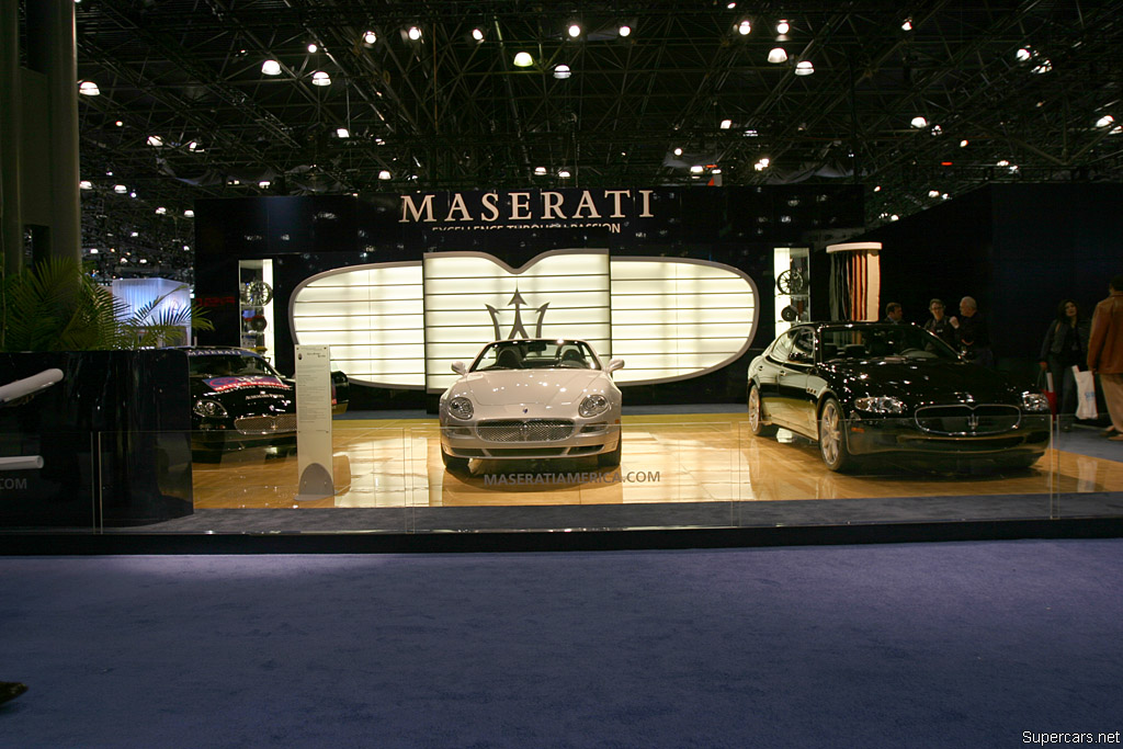 2006 New York Auto Show -10