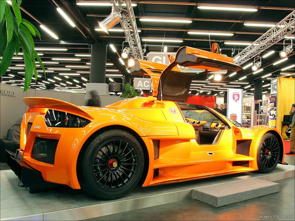 2006 Geneva Motor Show -7