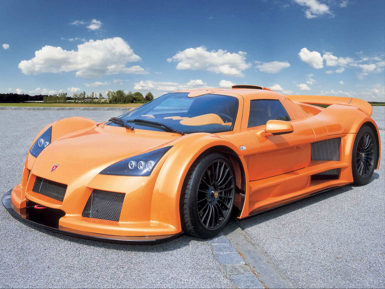 Gumpert Apollo Gallery