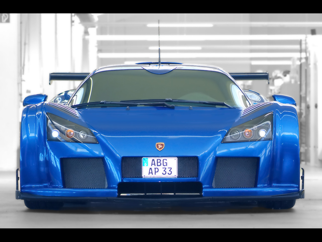 Gumpert Apollo Gallery