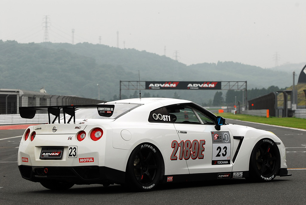 2011 NISMO GT-R RC