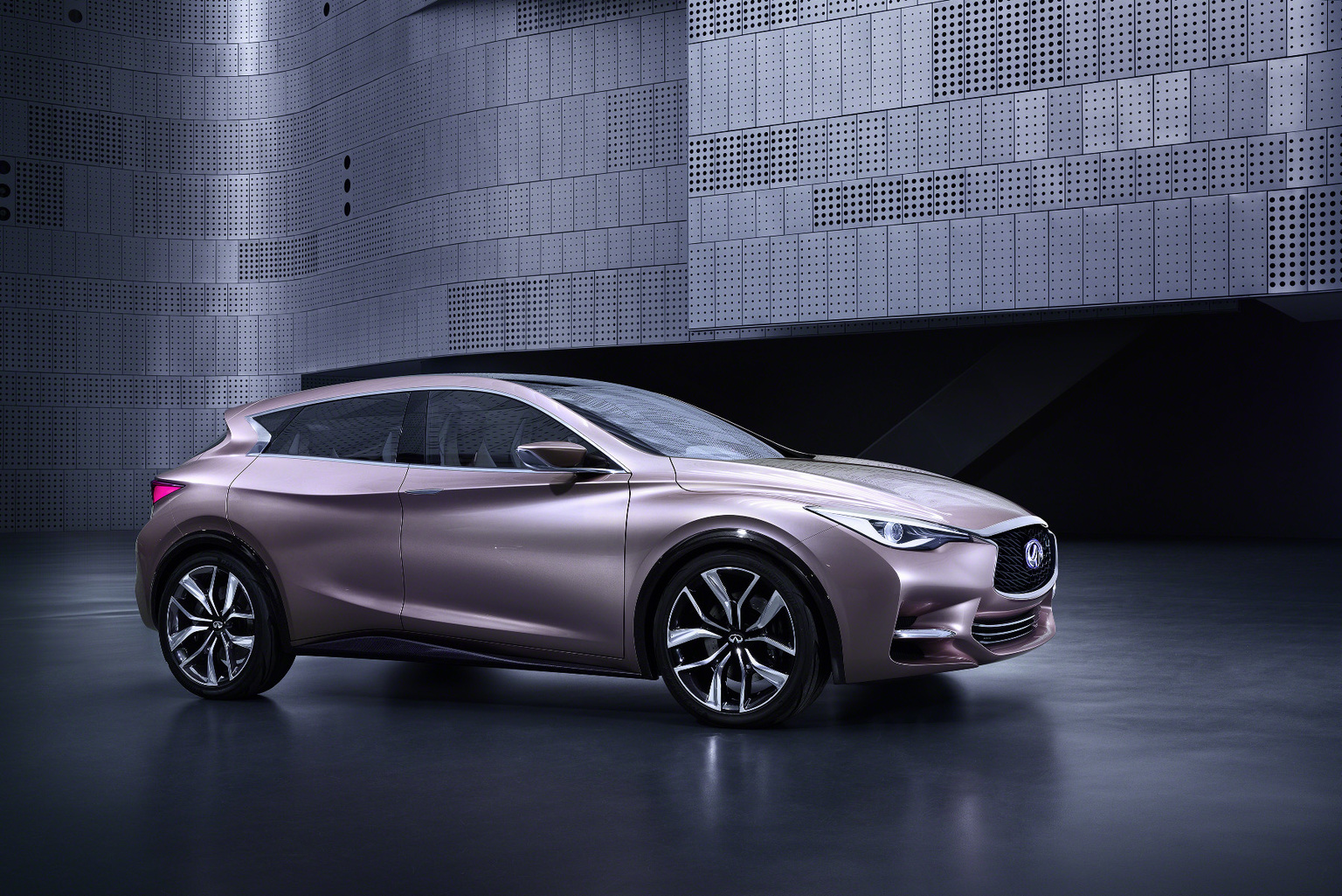 2013 Infiniti Q30 Concept