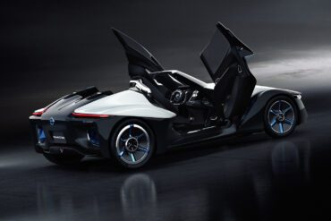 2013 Nissan BladeGlider