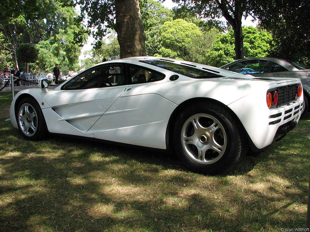 2006 Salon Prive