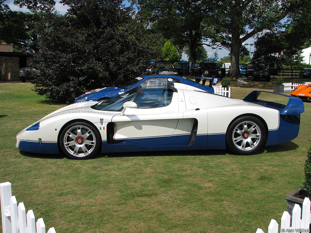 2006 Salon Prive