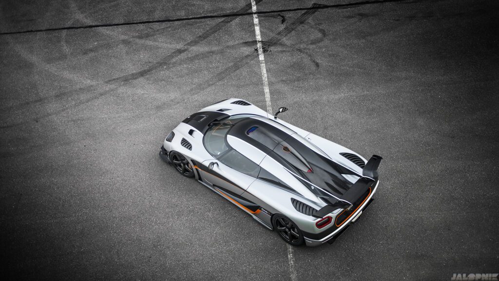 2014 Koenigsegg One:1 Gallery