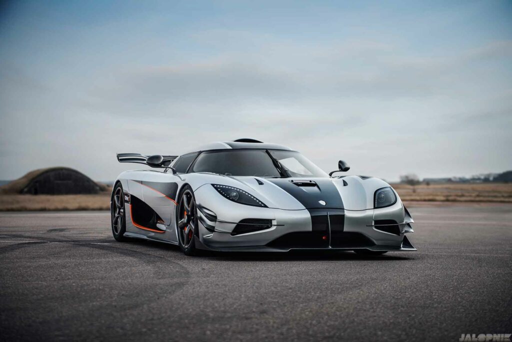 2014 Koenigsegg One:1 Gallery