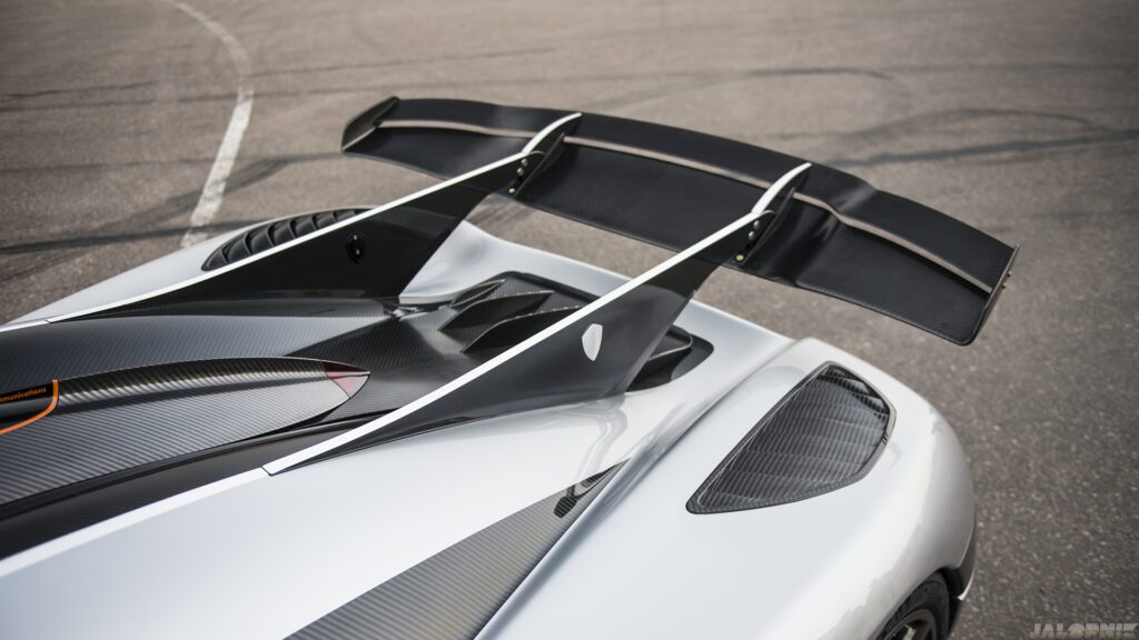 2014 Koenigsegg One:1 Gallery