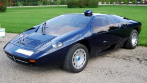 Isdera Imperator 108i