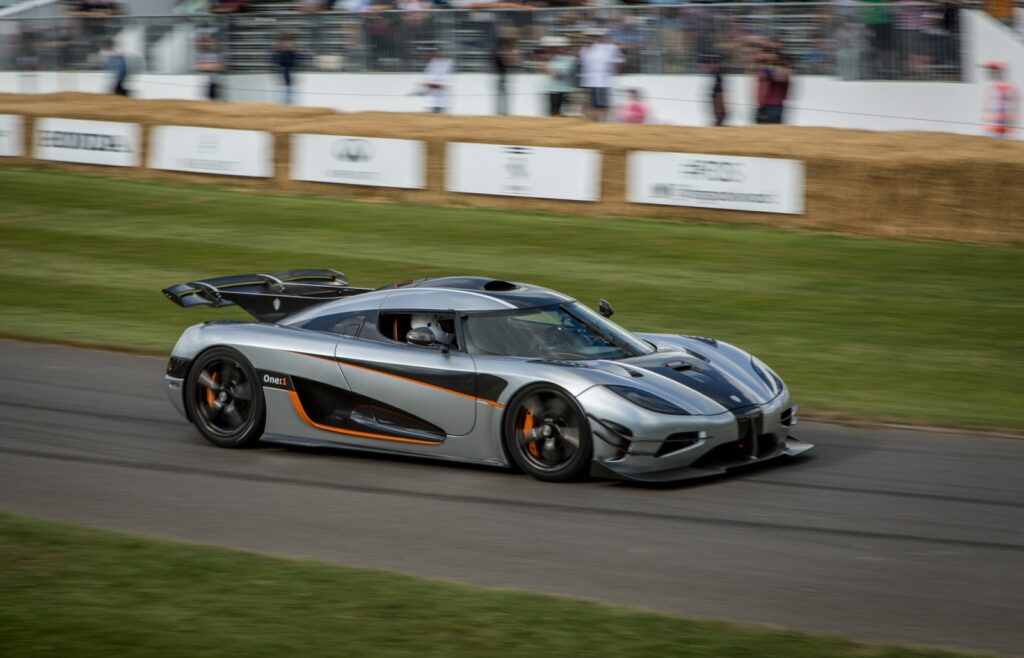 2014 Koenigsegg One:1 Gallery