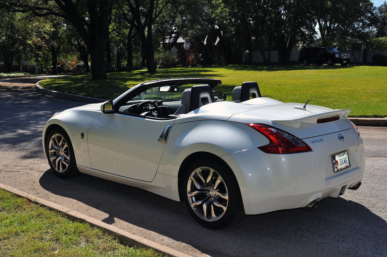 10 Nissan 370z Roadster Supercars Net