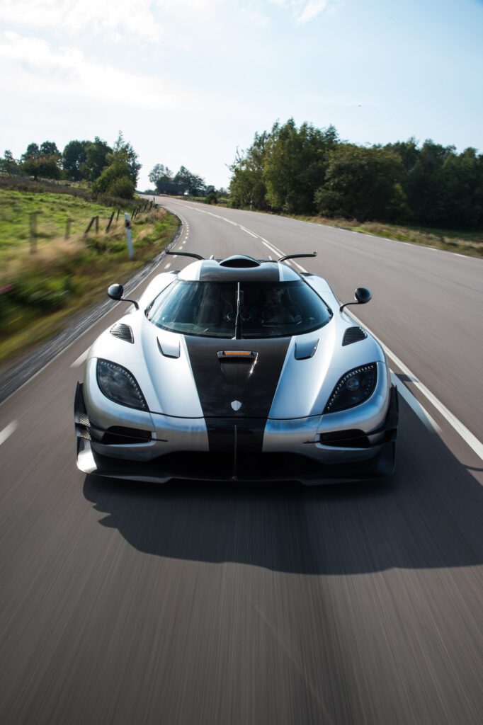 2014 Koenigsegg One:1 Gallery