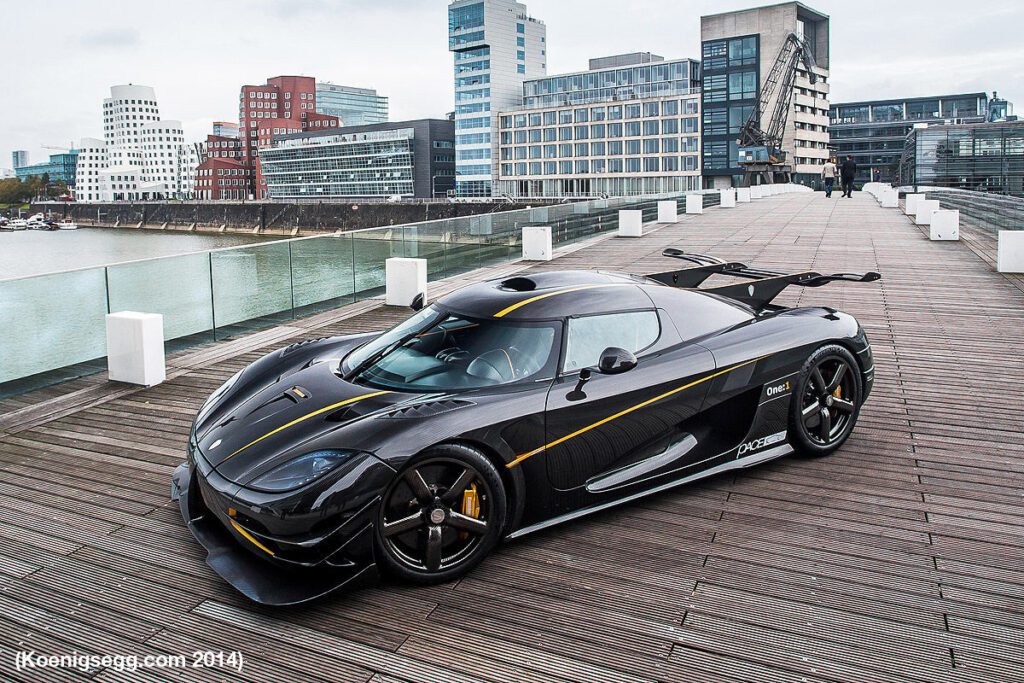 2014 Koenigsegg One:1 Gallery