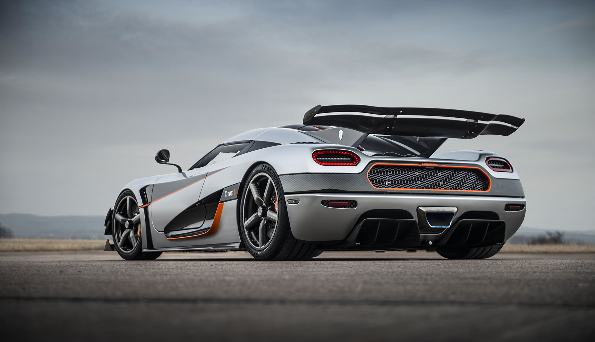 2014 Koenigsegg One:1 Gallery