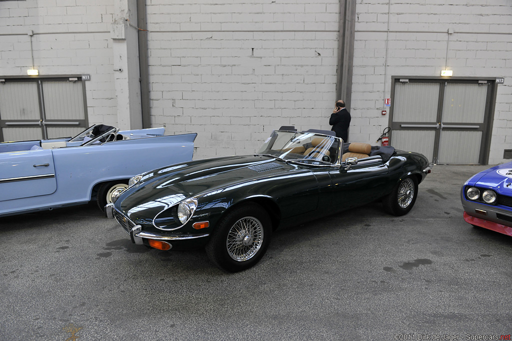 Jaguar E-Type Series III Roadster Gallery