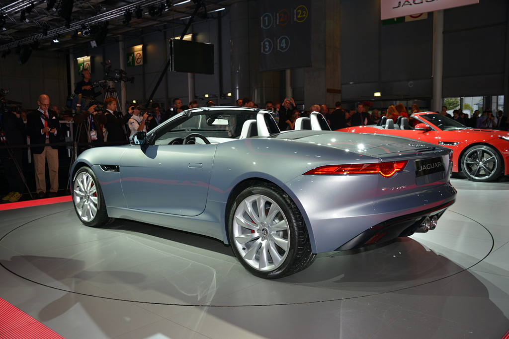 2013 Jaguar F-Type V6 S