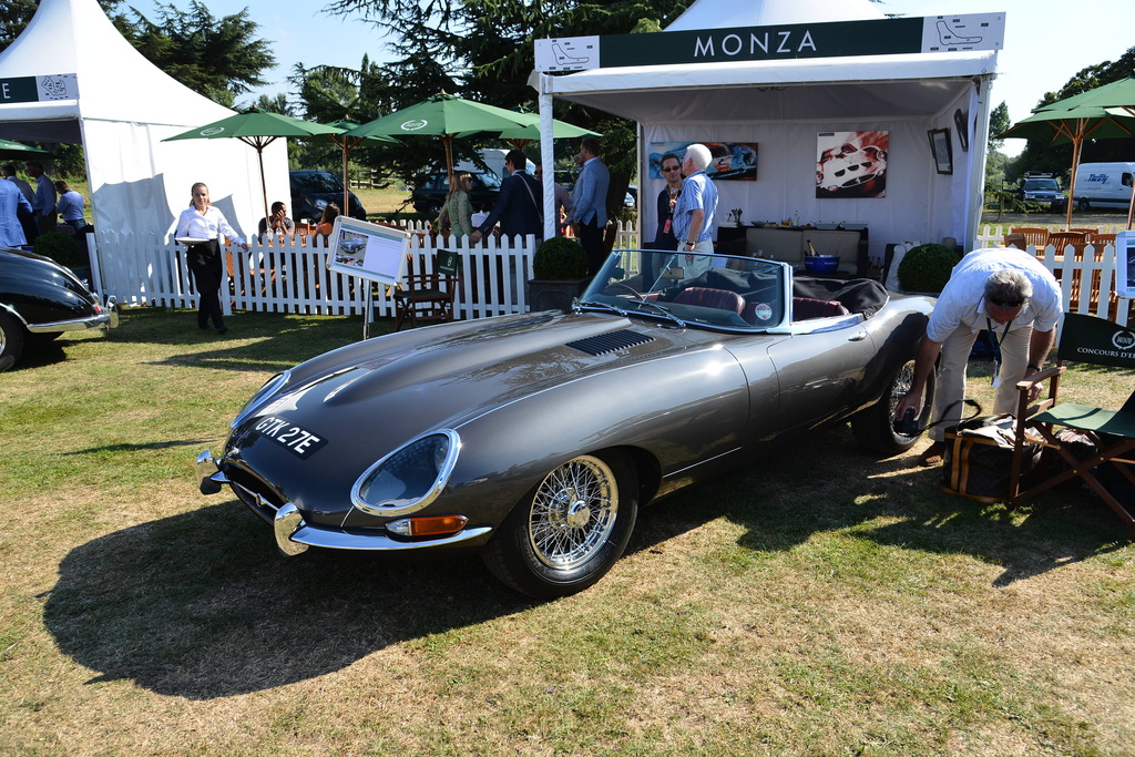 1965 Jaguar E-Type 4.2 Roadster Gallery